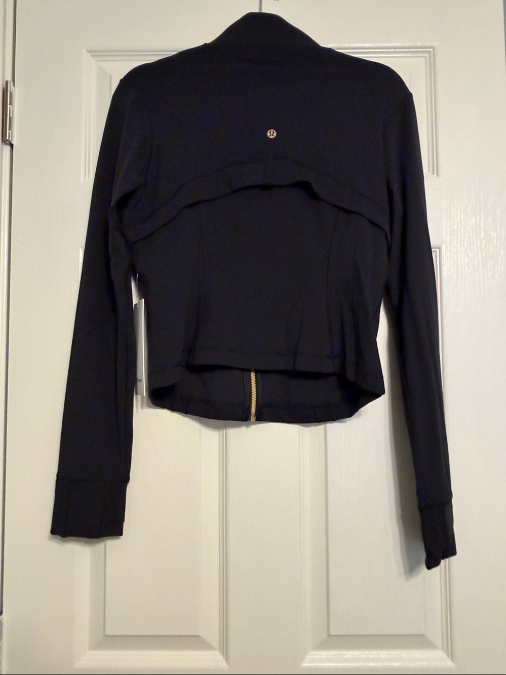 NWT lululemon athletica cropped define  Jacket with Gold Zippers size 12 - Picture 6 of 7
